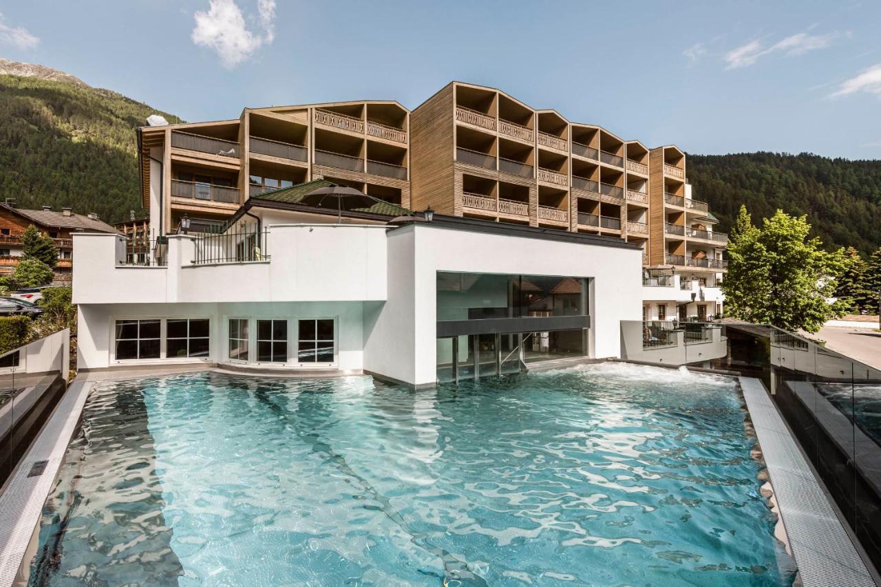 Falkensteiner Hotel & Spa Falkensteinerhof Valles Eksteriør bilde